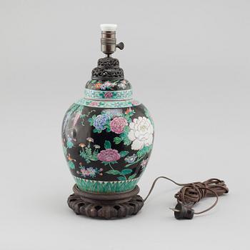 A Chinese porcelain table lamp, first half of the 20th century.