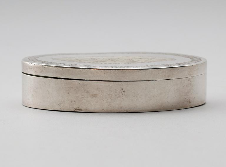 DOSA, silver, August Wilhelm Ahnström, Växjö 1850. Vikt ca 64 gram.