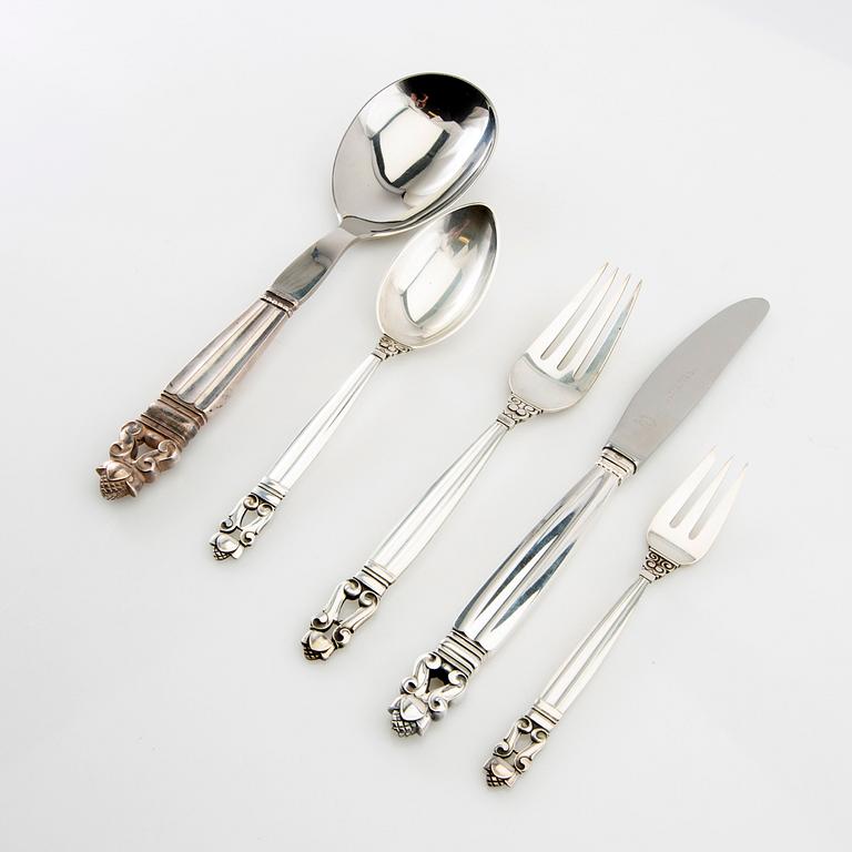 Johan Rohde, Cutlery 15 dlr "Konge/Acorn" sterling silver for Georg Jensen, Denmark.