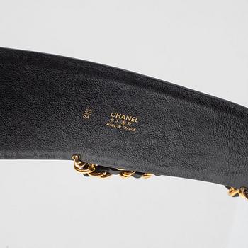 Chanel, belt, size 85, 1993.