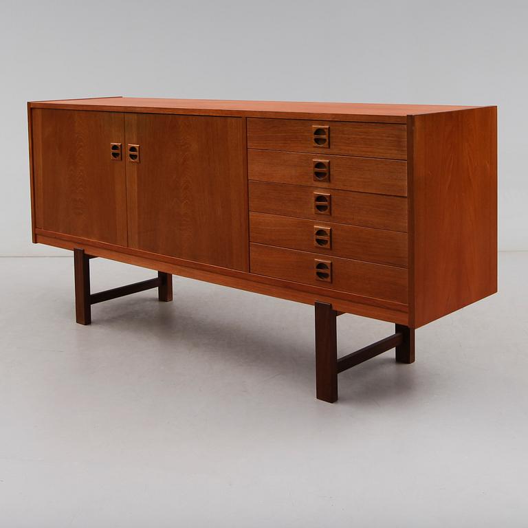 SIDEBOARD, 1900-talets andra hälft.
