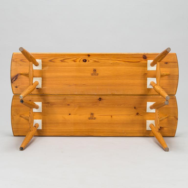 Ilmari Tapiovaara, penkkejä, 2 kpl, Laukaan puu 1970-luku.