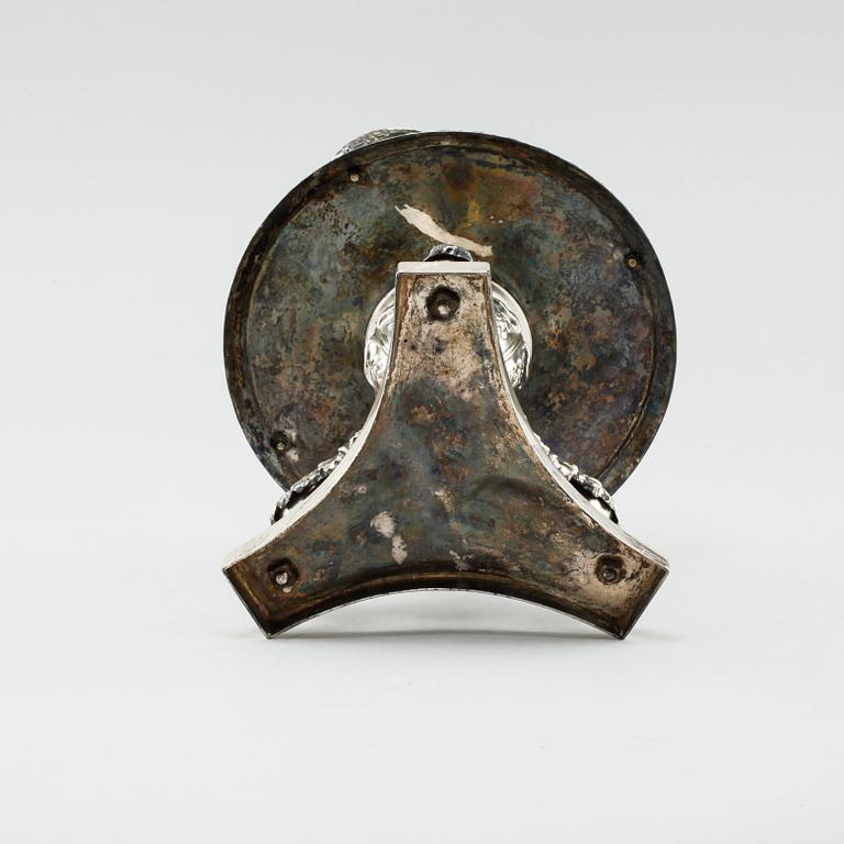 A silver bottle stand, by Gustaf Möllenborg (active 1823-1850), 1837. Weight 1236 g.