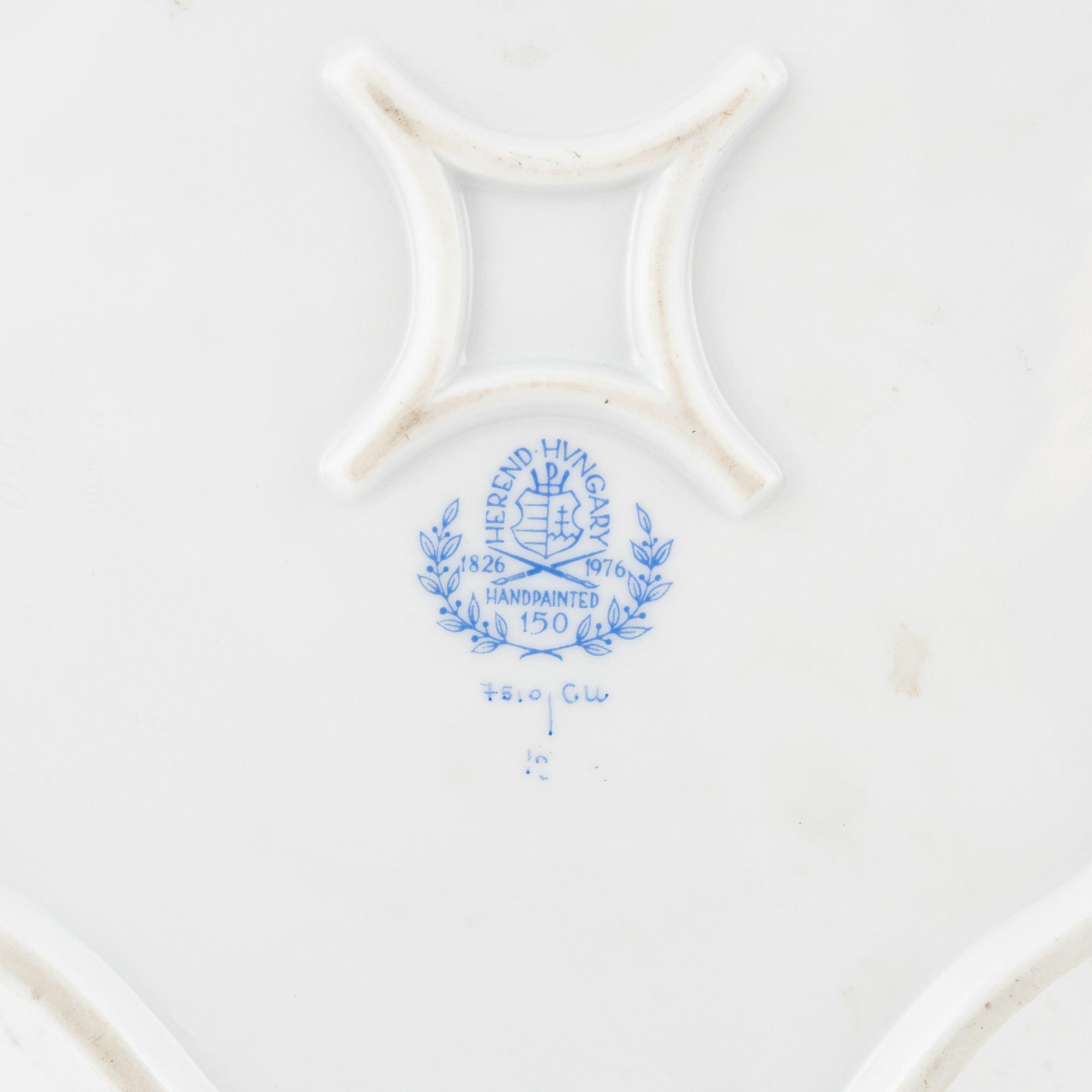 Bricka samt lockurnor, 2 st, porslin, Herend, Ungern, 1976.