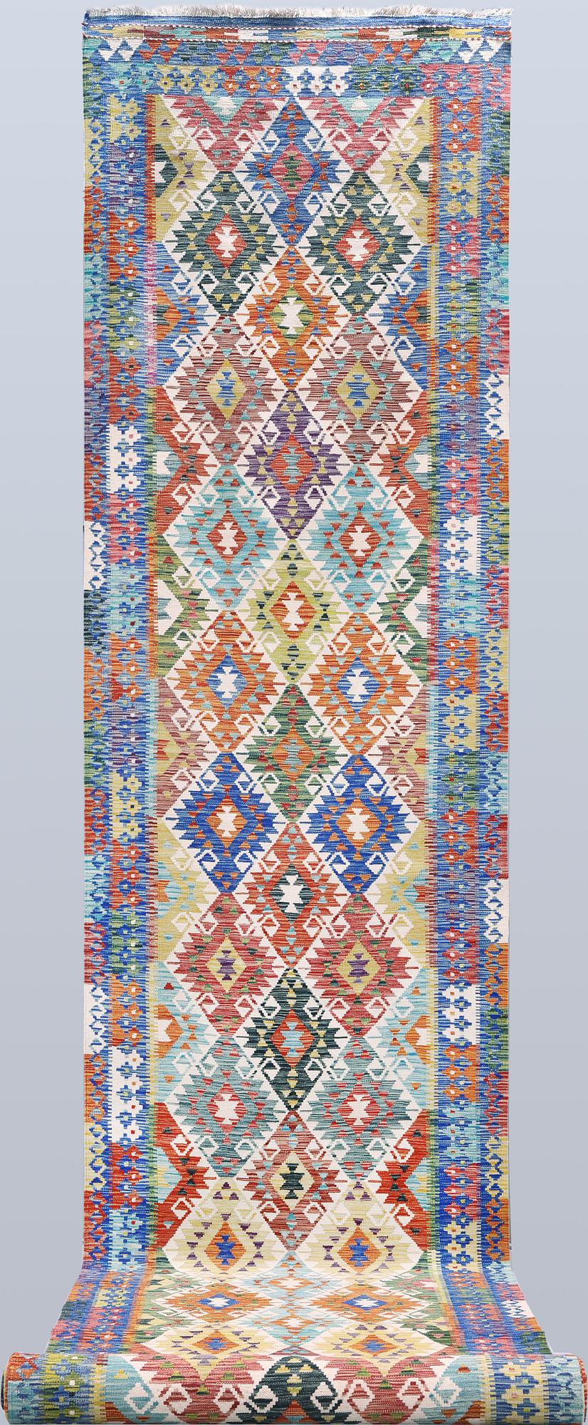 Gallerimatta, Kelim, ca 892 x 122 cm.