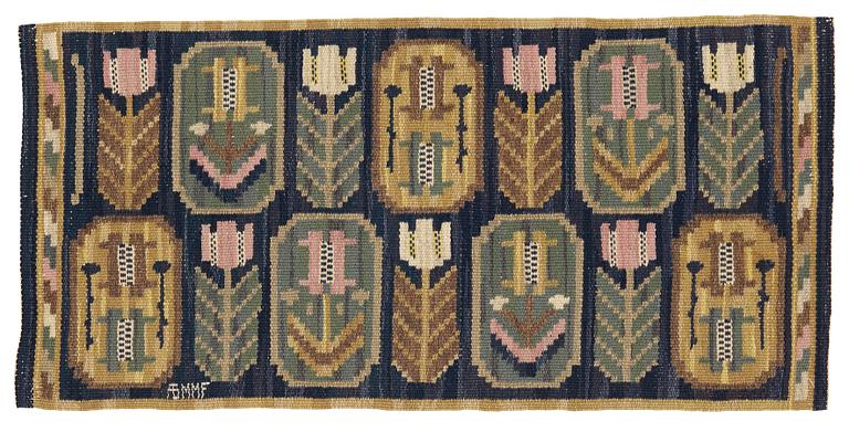 Märta Måås-Fjetterström, vävnad, "Medaljongerna", rölakan, ca 39,5-40,5 x 83 cm, signerad AB MMF.