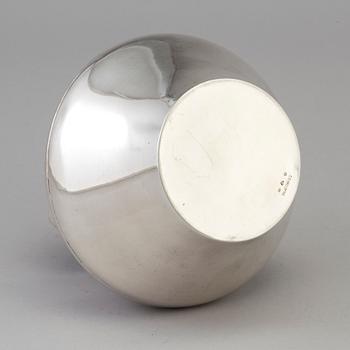 CG HALLBERG, skål/ytterfoder, silver, Stockholm 1904.