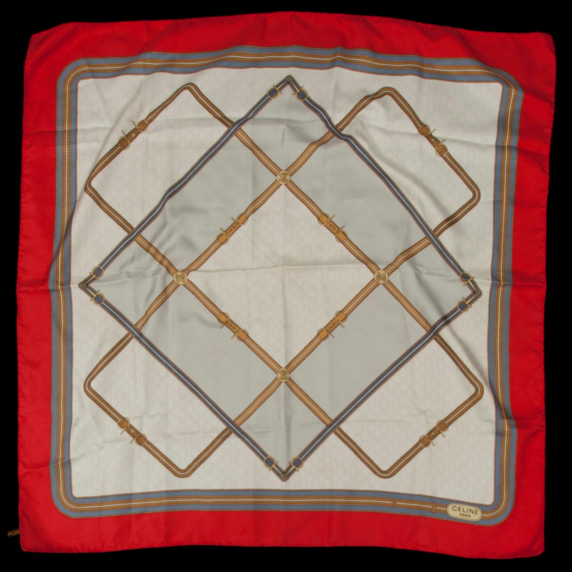 SCARF, siden, Celine, 1900-talets fjärde kvartal.