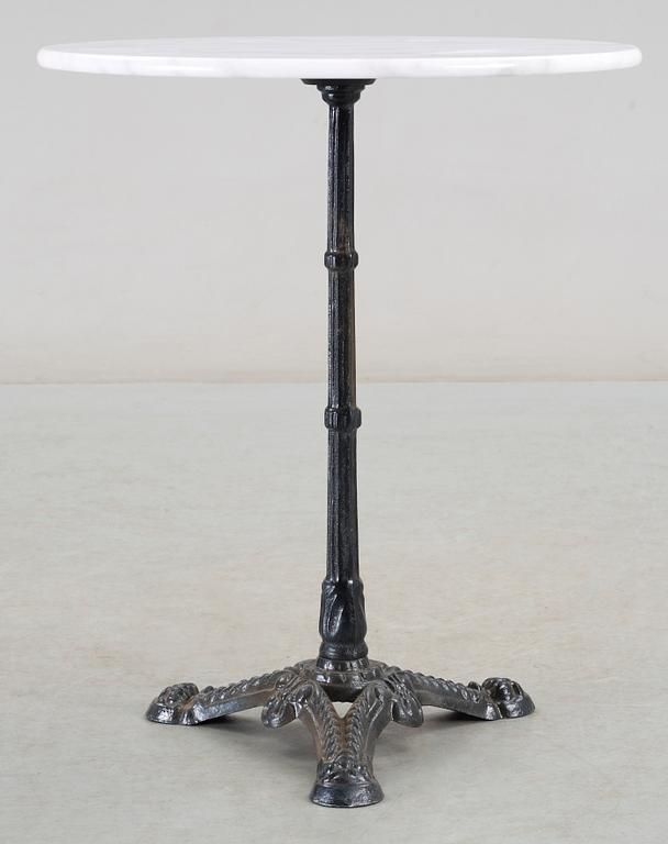 CAFÉBORD, gjutjärn, 1900-talets andra hälft.