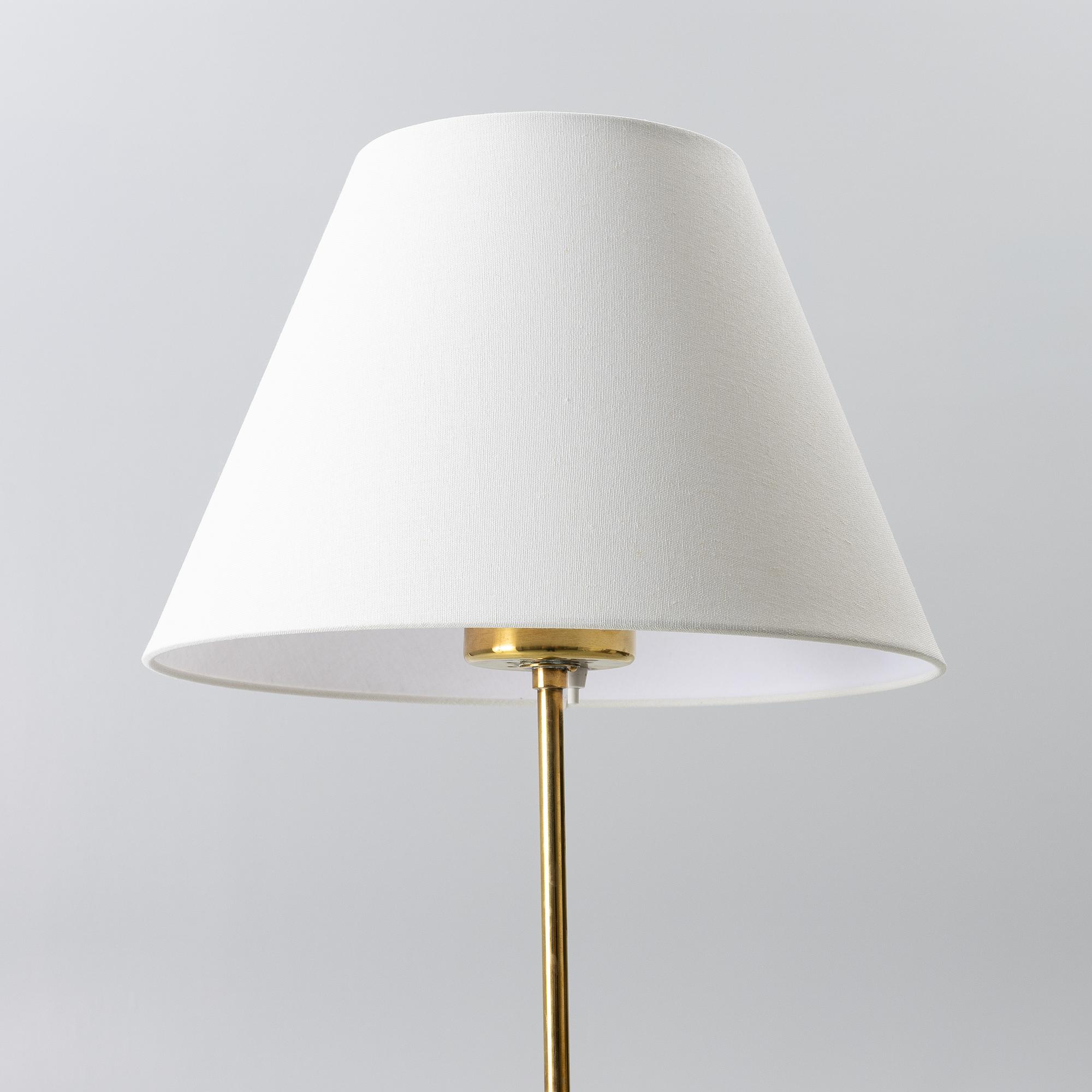 Josef Frank, golvlampa, modell G 2326, Firma Svenskt Tenn.