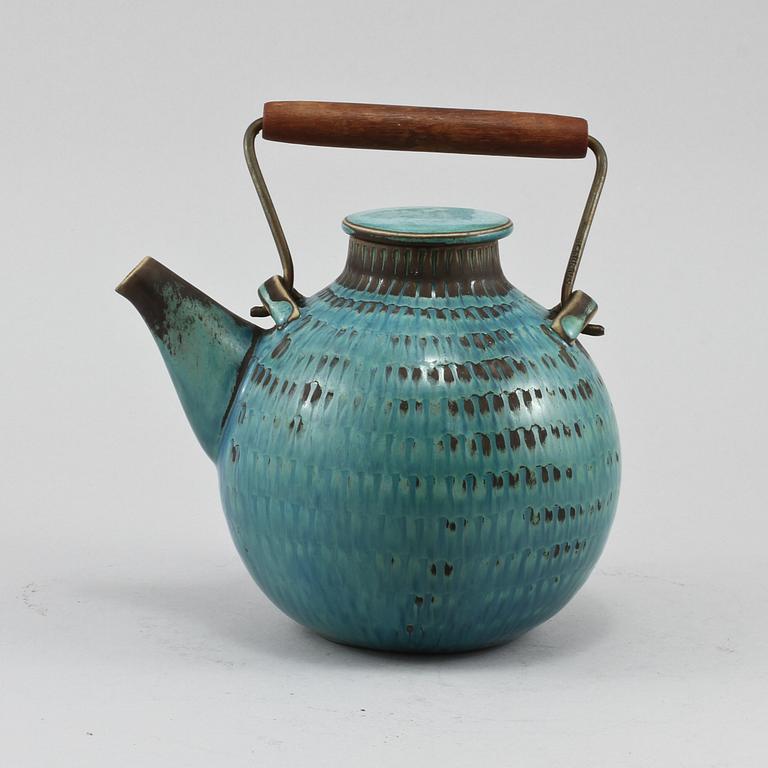 TEKANNA, stengods, Stig Lindberg, Gustavsbergs studio, signerad, 1900-talets andra hälft.