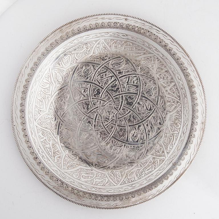 FAT, 12 st, silver, Egypten, 1900-talets senare hälft.  Vikt 1932,5 g.