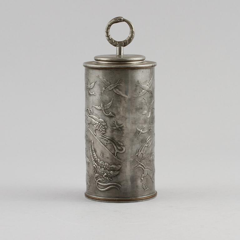 A Nils Fougstedt pewter box, Svenskt Tenn, Stockholm 1934.