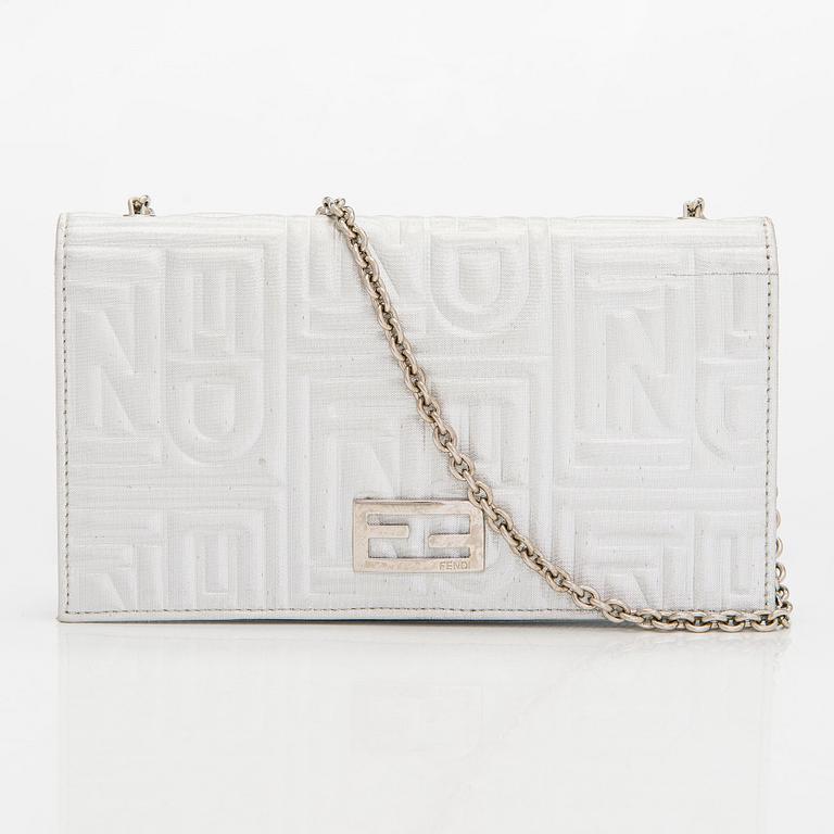 Fendi, A 'wallet on chain', bag.
