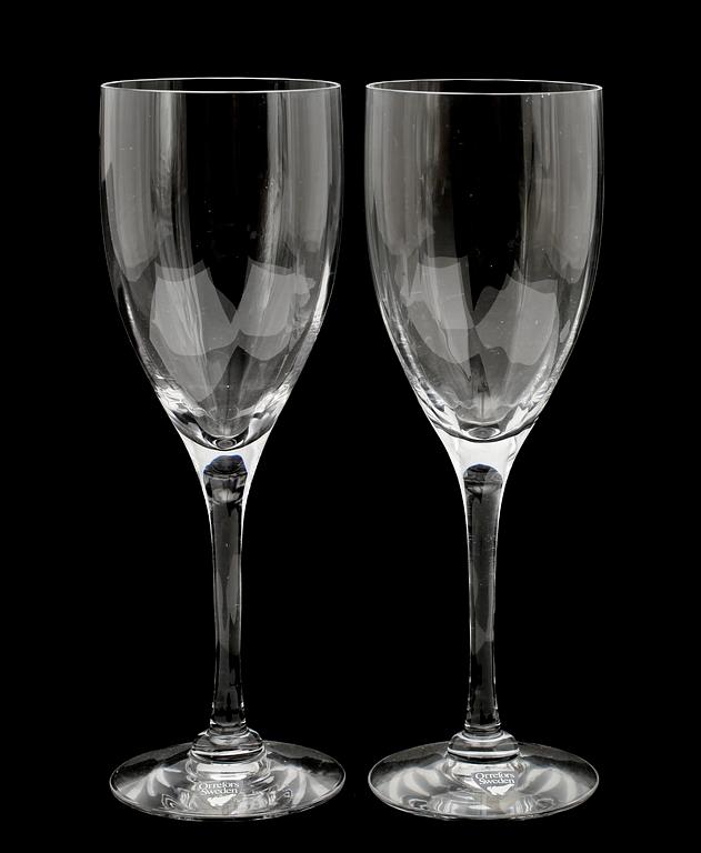 VITVINSGLAS, 13 st, "Optica", Gunnar Cyrén, Orrefors.