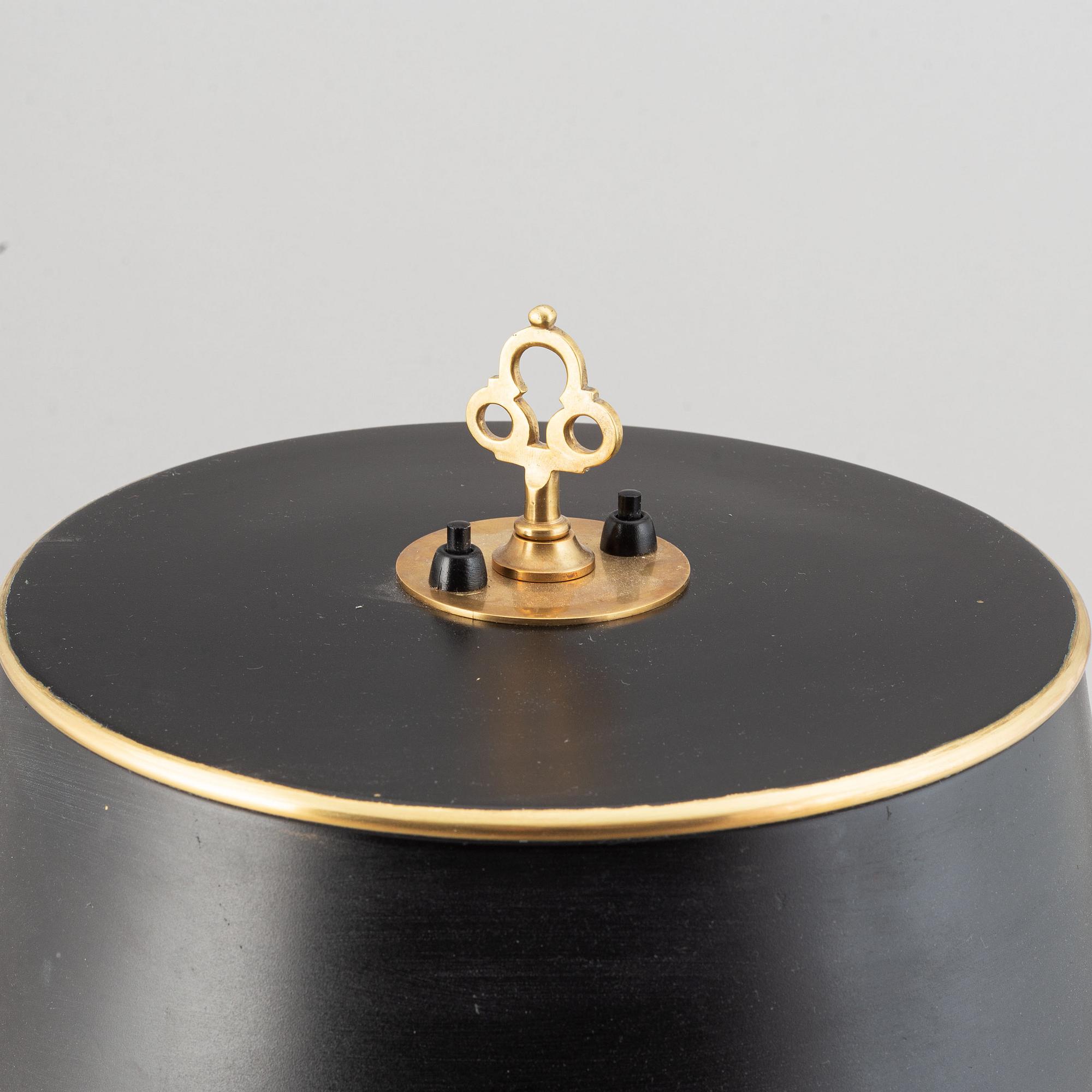 A Nordiska Kompaniet table lamp, mid 20th Century.