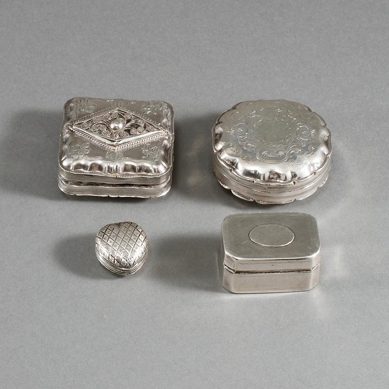 DOSOR, 4 st, silver, bl a Birmingham, 1798. Vikt 94 g.