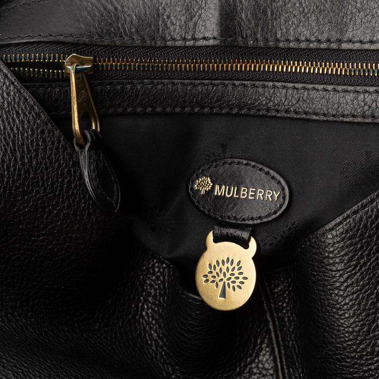 Mulberry, a 'Barnaby' messenger bag.