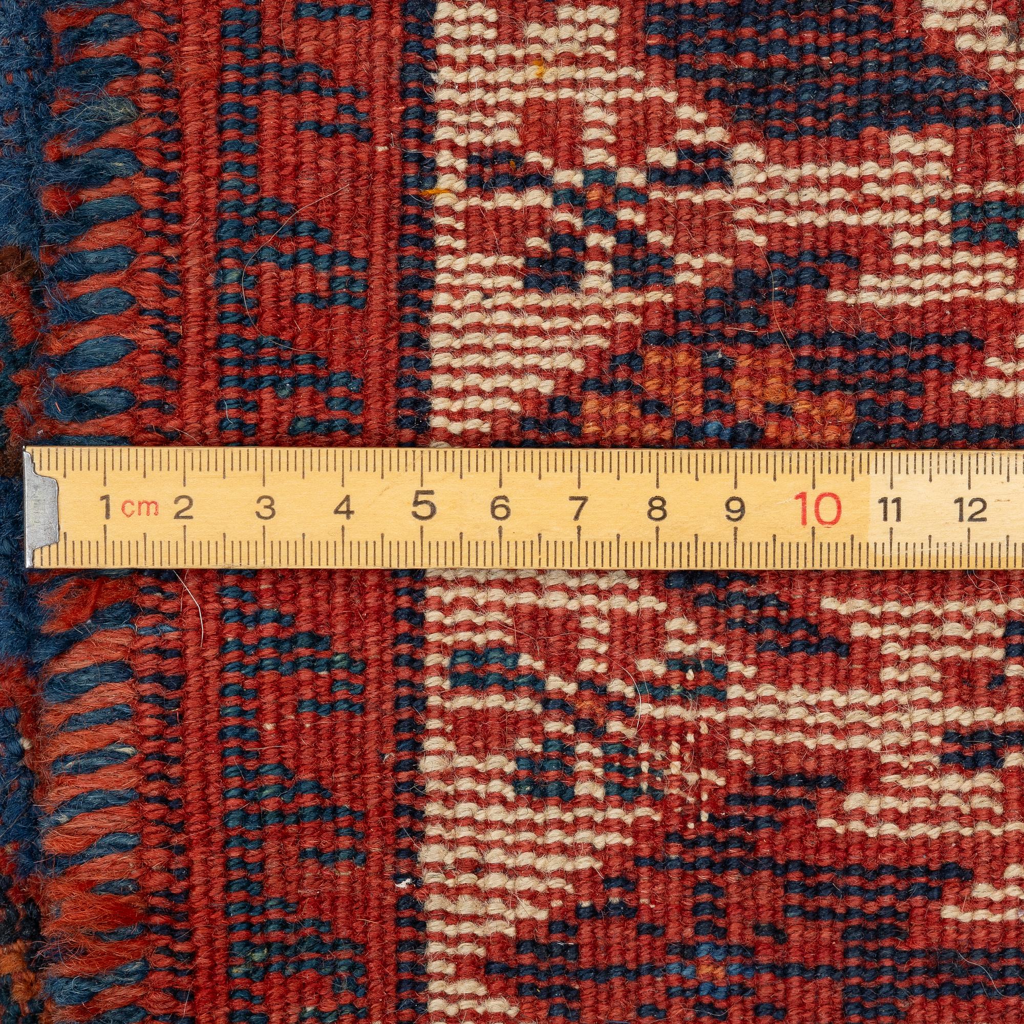 Matta, antik afshar, ca. 142 x 120 cm.