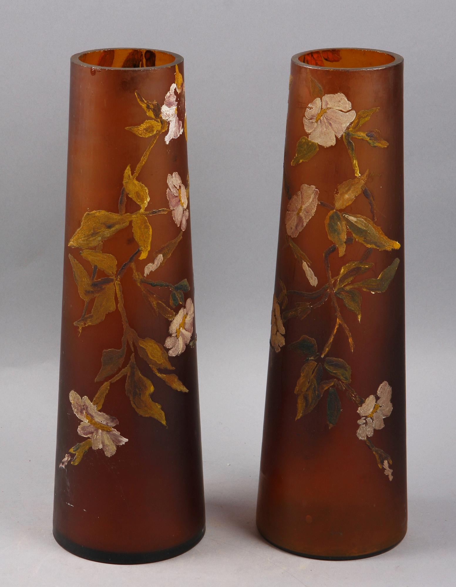 VASER, ett par, glas, jugend, tidigt 1900-tal.