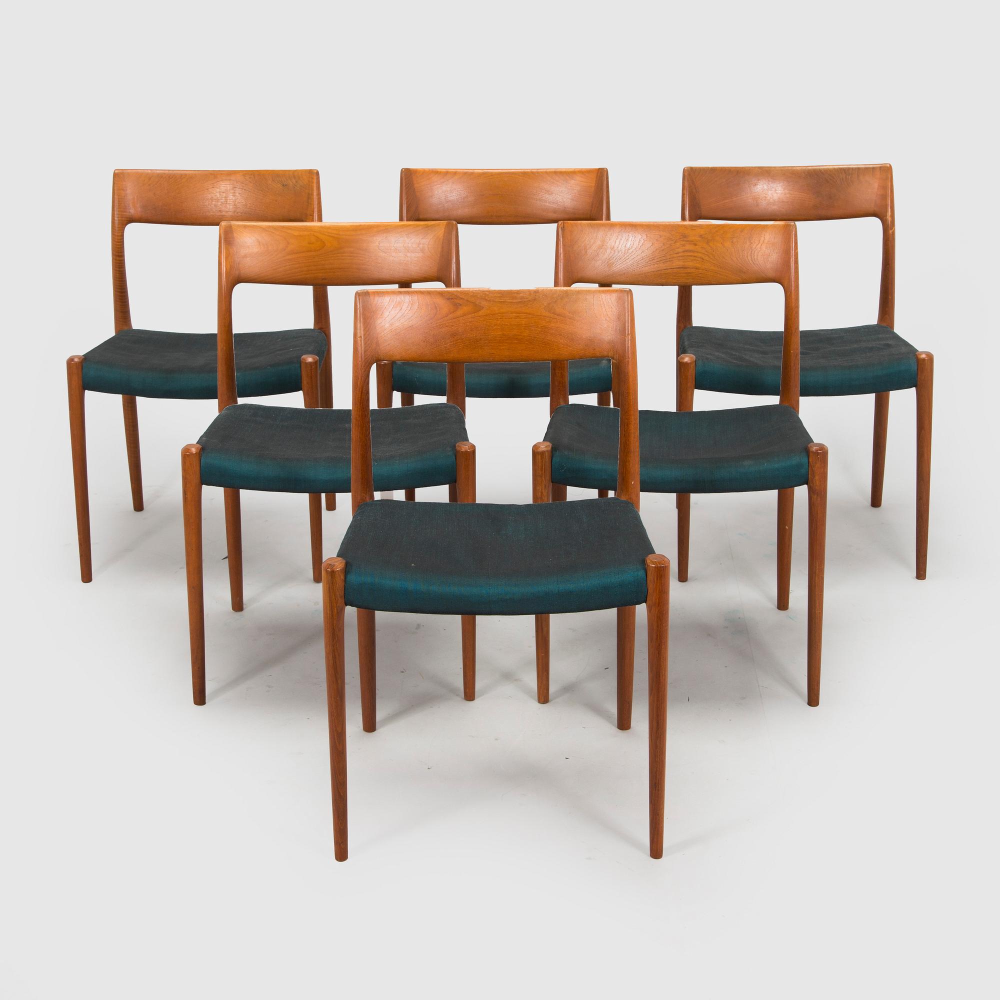Niels Otto Møller, tuoleja, 6 kpl, malli 77, J.L. Møllers Møbelfabrik, Tanska, 1960-luku.