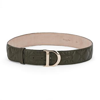 412. CHRISTIAN DIOR, a green leather quilted belt.