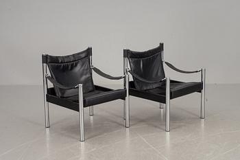 FÅTÖLJER, ett par, 1970-tal.
