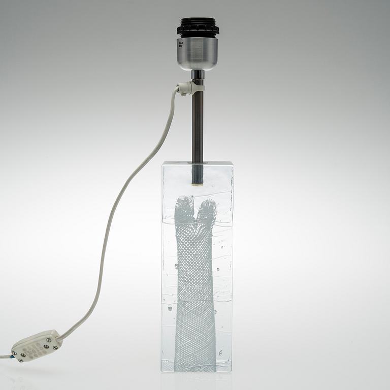 A glass table lamp signed Oiva Toikka Nuutajärvi Notsjö. Ker Lux, Mänttä, Finland.