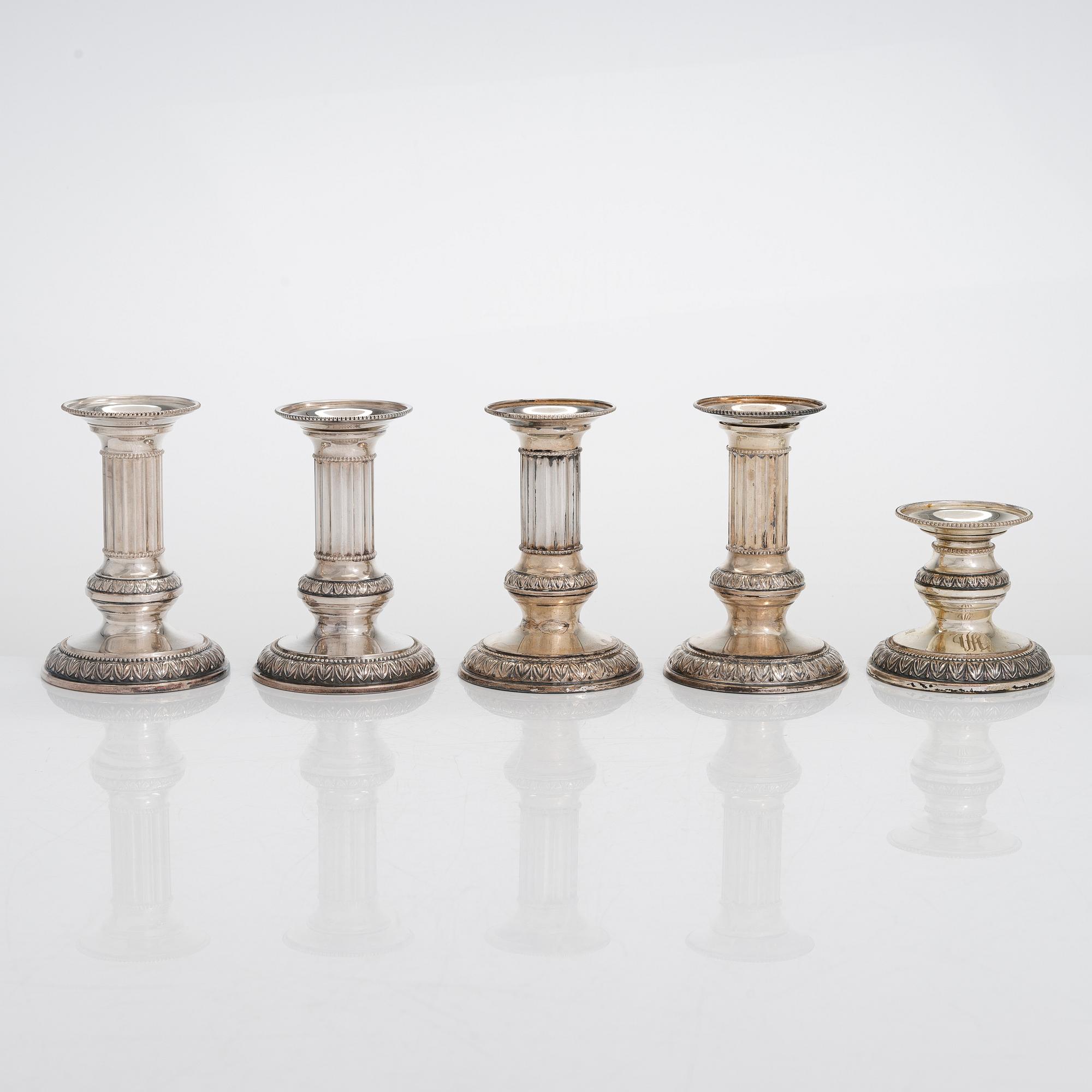 Ljusstakar, 5 st, silver, Kultateollisuus, Åbo 1966-1980.