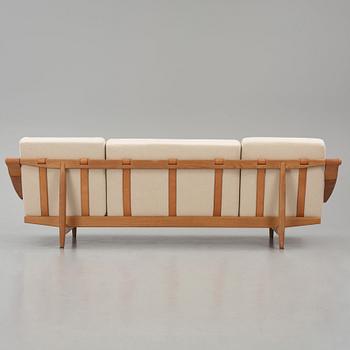 Svante Skogh, an oak sofa, AB Hjertquist & Co, Nässjö, Swedish Modern, 1950s.