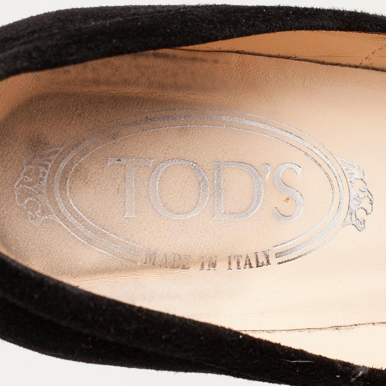 SKOR, Tod's.