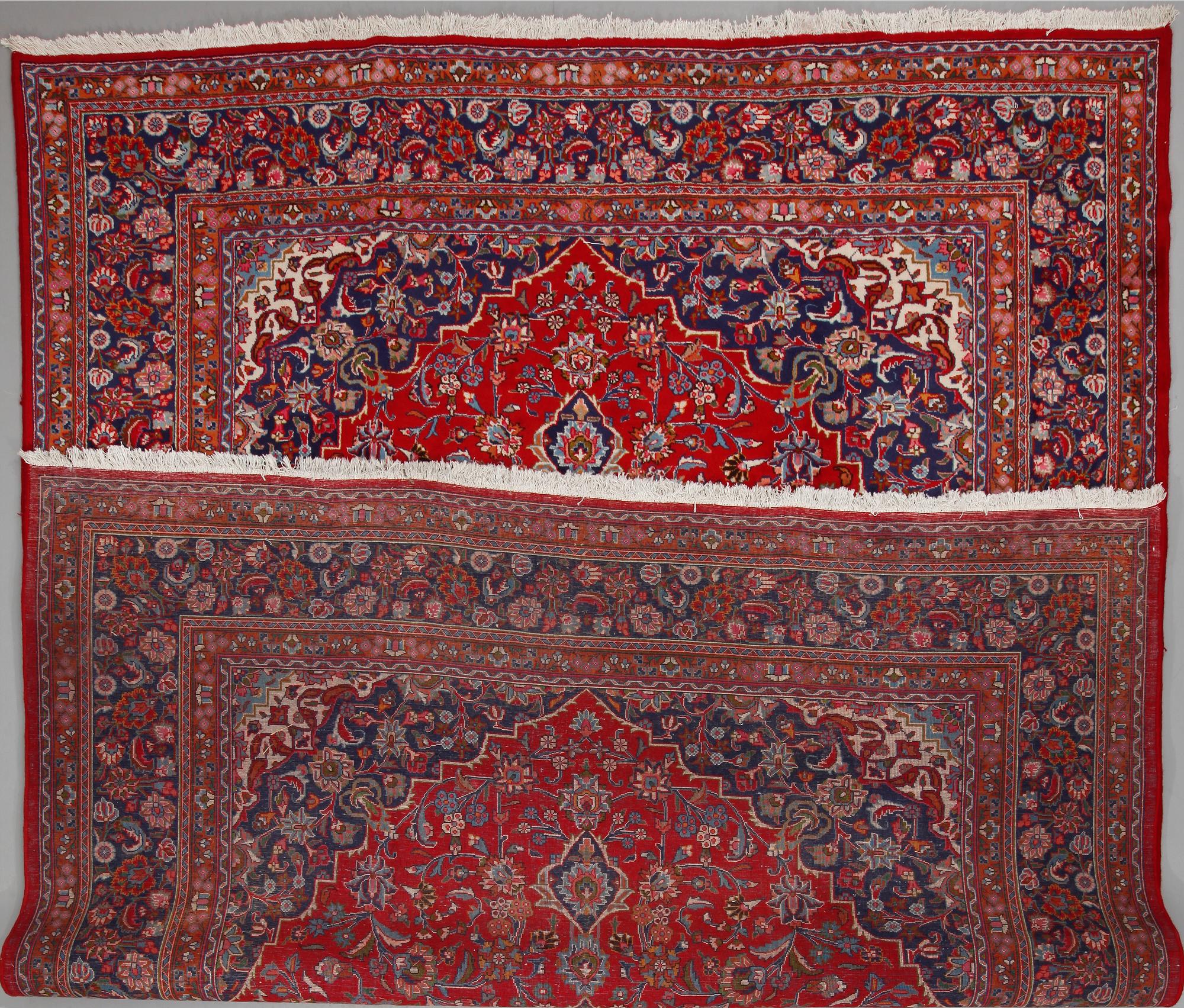 MATTA. Old, Meshed, ca 392x293.