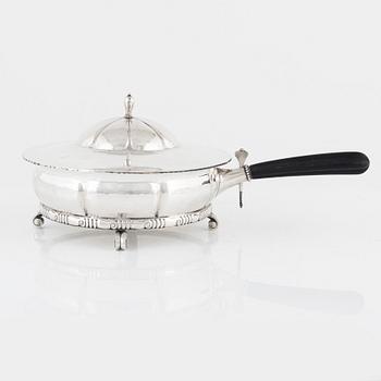 K Anderson, karott med lock, silver, Stockholm 1920.