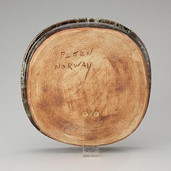An Erik Pløen green and brown glazed stoneware dish, Norway.