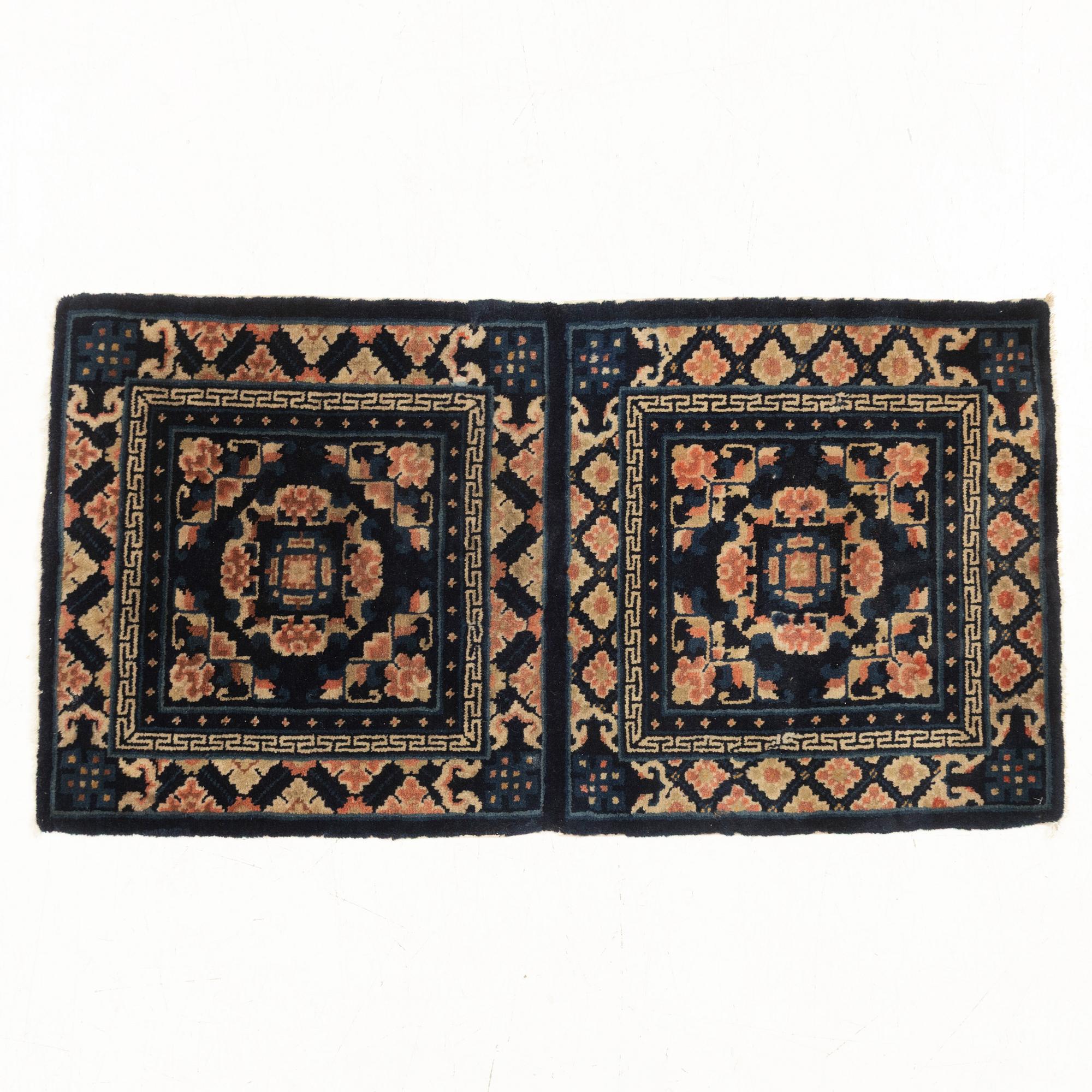 Rug, China, semi-antique/antique, approx. 106 x 57 cm.