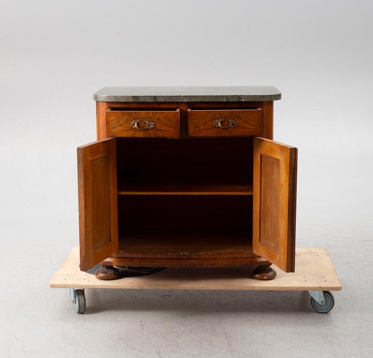 Cabinet, 19th century.