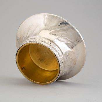 A Swedish Art Nouveau, silver with brass liner, jardinière centerpiece, maker's mark K ANDERSON, Stockholm, 1917.