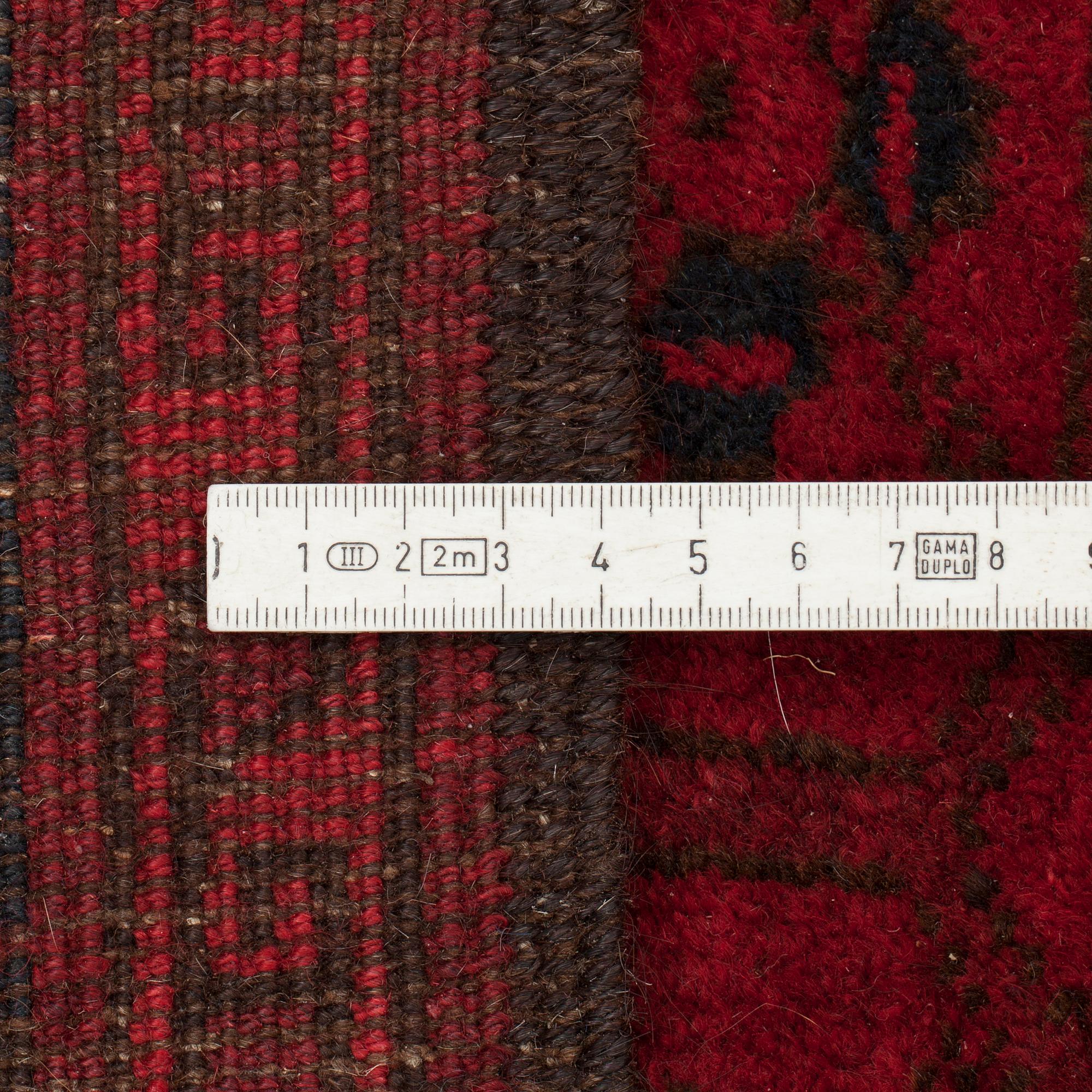 MATTA. Old Afghanistan/Ersari. Ca 324 x 259 cm.