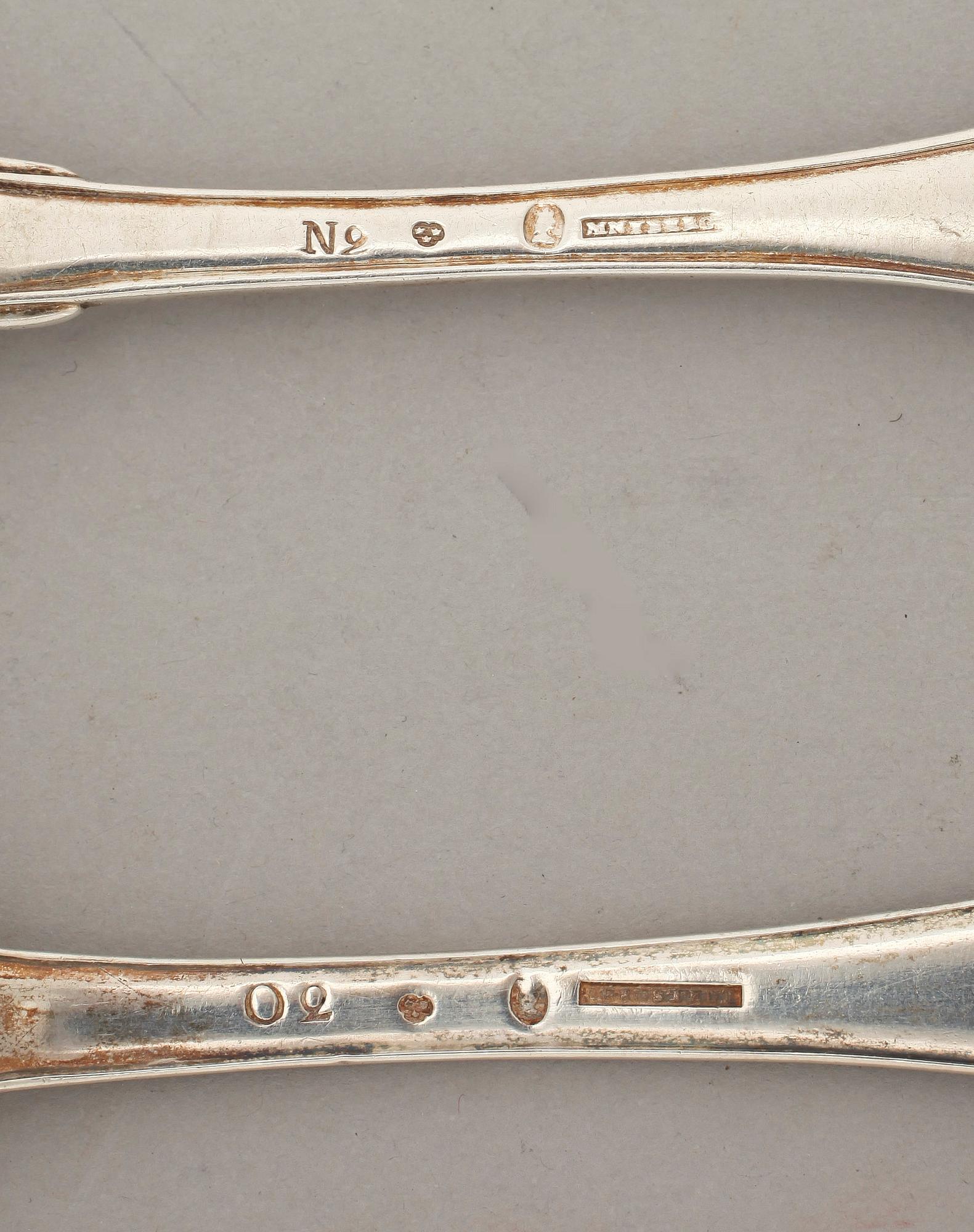 MATSKEDAR, 9 st olika, bla 5 st Zethelius och Sthlm 1774. Tot ca 660 gram.