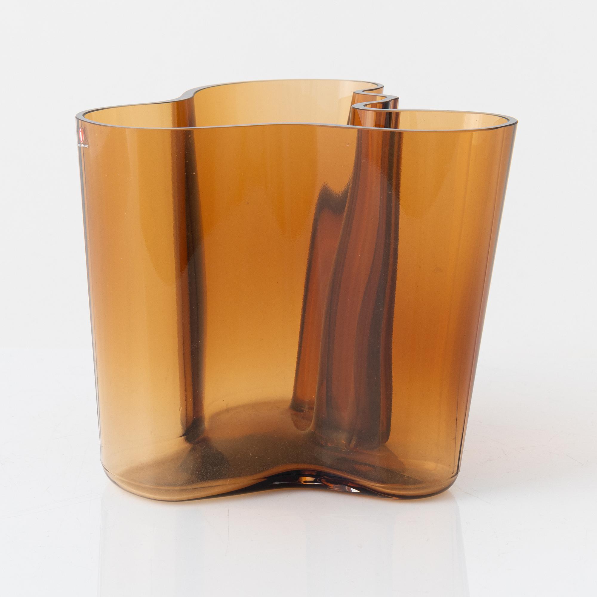 Alvar Aalto, a 'Savoy' vase, Iittala, Finland, 1991.