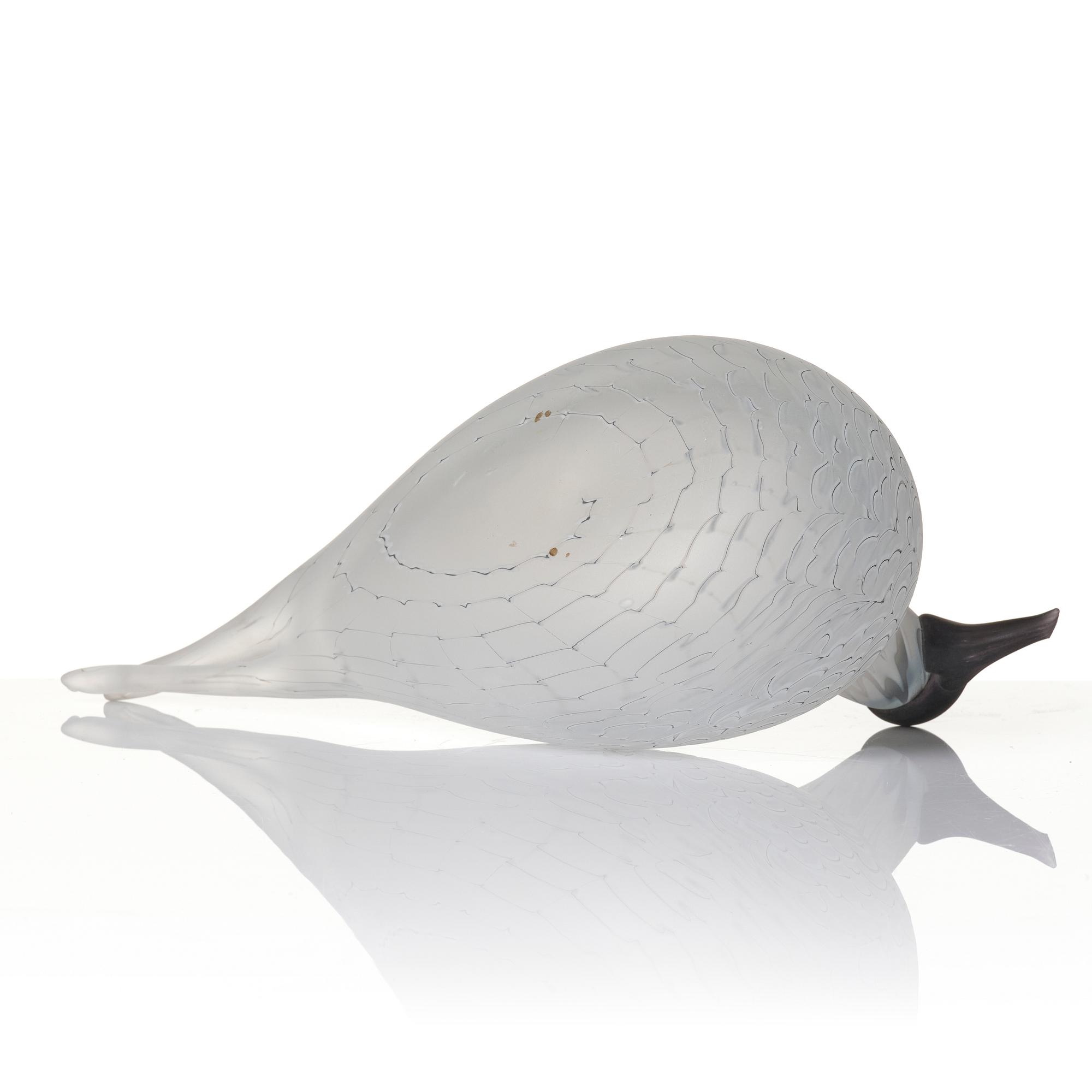 Oiva Toikka, a bird, 'Gull-billed Tern', Nuutajärvi Notsjö, Finland.