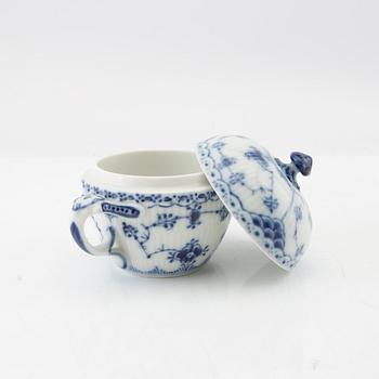 Servis 10 dlr "Musselmalet hel och halvblonde", Royal Copenhagen porslin 1900-talets andra hälft.