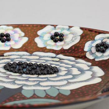 BIRGER KAIPIAINEN, ceramic Fiori dish, marked "Birger Kaipiainen, Arabia art made in Finland 1983", numbered 1903/2000.