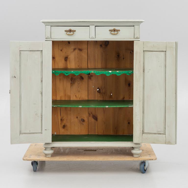 A cabinet, end of the 19th century.
