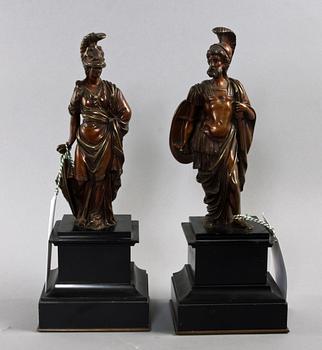 SKULPTURER, ett par. Antikiserande, 1900-tal.