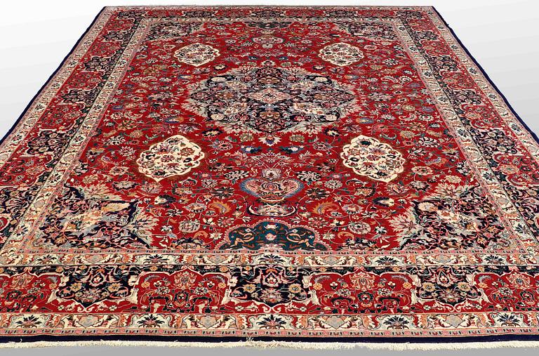 A CARPET, Tabriz, possibly, part silk, ca 417 x 300 cm.