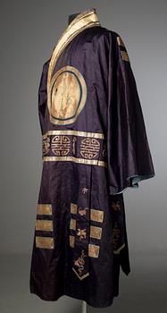 A purple silk taoist priest robe. Late Qing dynasty.