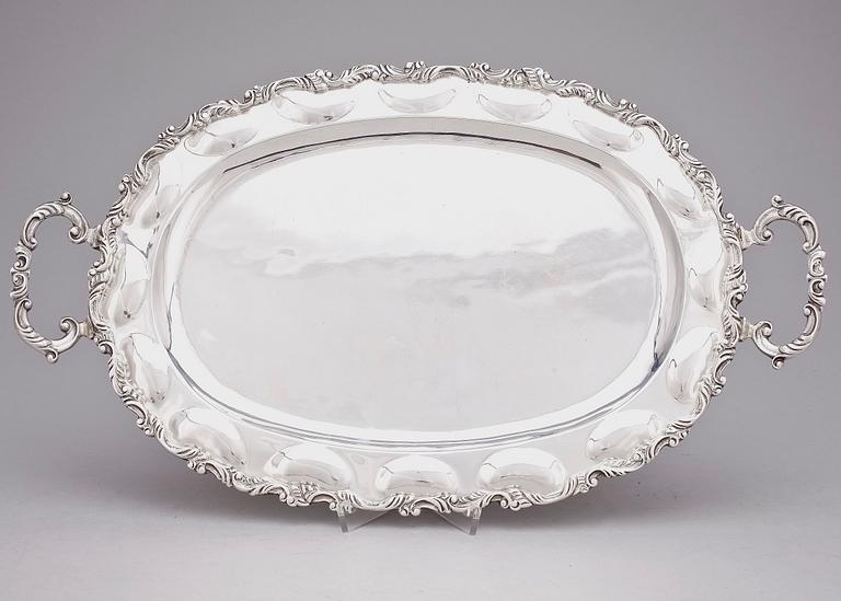 BRICKA, silver, Mexiko, 1900-tal. Tot vikt ca 1210g.