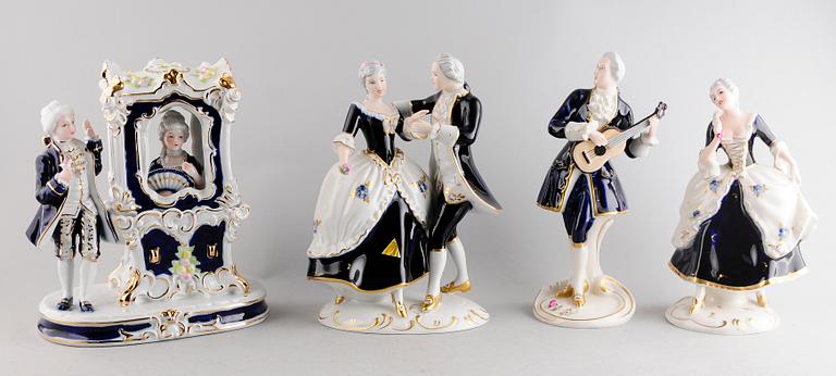FIGURINER, 4 st, porslin, Royal Dux och Royal Heidelberg.