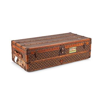 465. LOUIS VUITTON, koffert, 1920/30-tal.